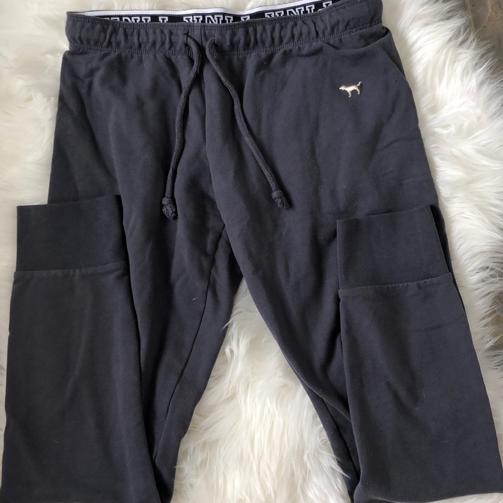 Skinny sweat pants